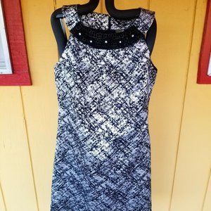 BLACK AND WHITE EVENING DRESS